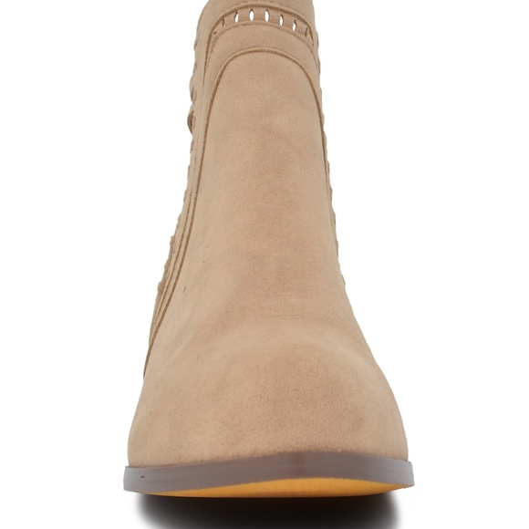 ⭐️ Women’s Woven Ankle Bootie NUDE - Picture 2 of 4